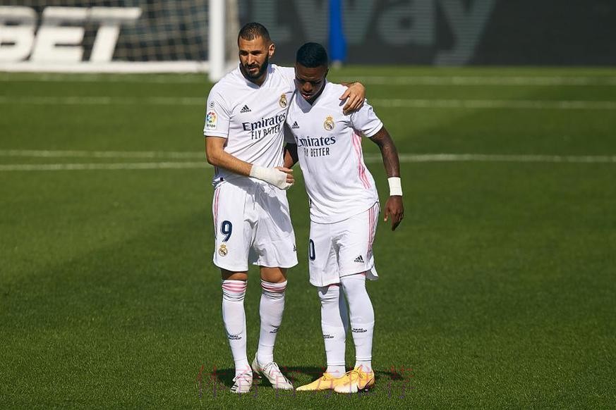 西甲-本泽马2球维尼修斯破门 皇马3-0大胜10分领跑